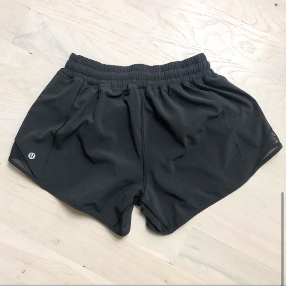 Lululemon Hotty Hot Size 6 TALL Black - Picture 5 of 9